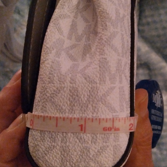 Michael Kors bag - Picture 7 of 7